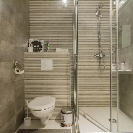 Cmg Montorgueil I Apartment Paris
